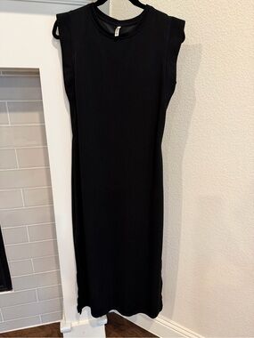 Women's Black Sleeveless Maxi Dress - Minimalist Straight Silhouette